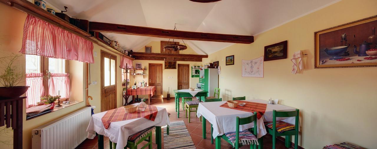 Sobe Kod Baje - Baranjska Kuca Bed & Breakfast Karanac Luaran gambar